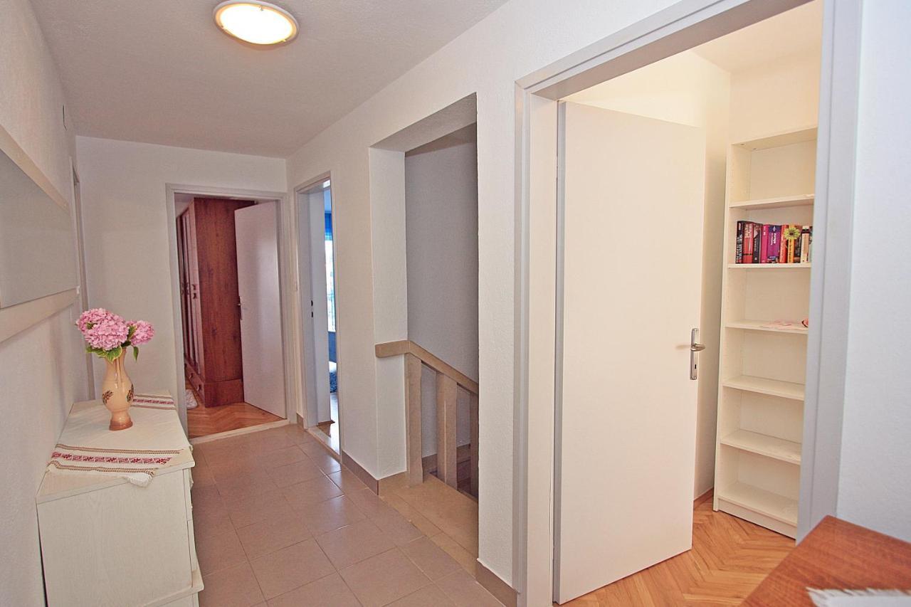Apartments With Wifi Supetar, Brac - 5665 Kültér fotó