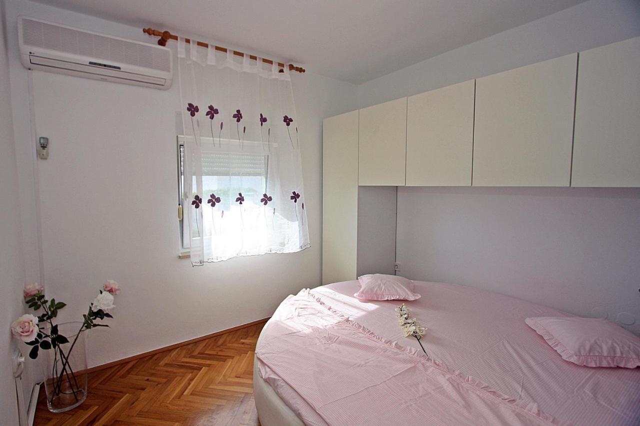 Apartments With Wifi Supetar, Brac - 5665 Kültér fotó